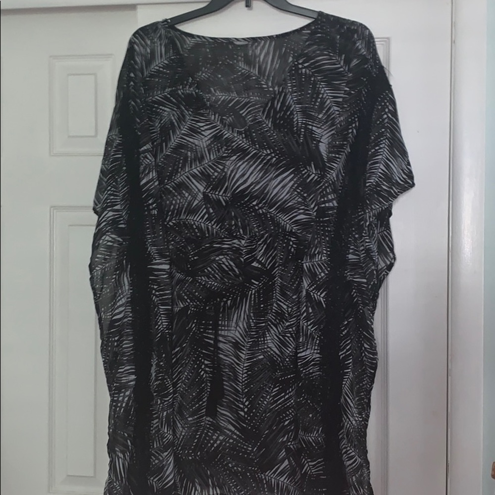 Flowy too or bathing suit coverup